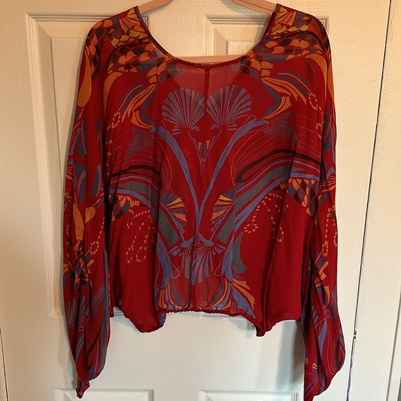 Free People sheer, vibrant v-neck blouse. - Picture 4 of 4